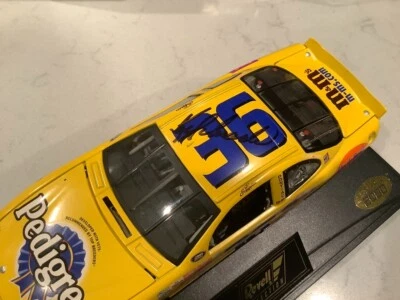 KEN SCHRADER AUTOGRAPHED 2000 PONTIAC GRAND PRIX PEDIGREE DIECAST & CARD - Image 1 of 4