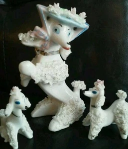 Spaghetti Pudel Figur Familie Vintage 50er Jahre Mutter und Welpen Hauben Rosen - Bild 1 von 8