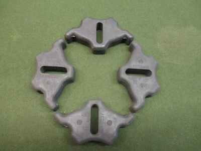 JUEGO DE 4 AMORTIGUADORES DE BUJE DE RUEDA TRASERA KAWASAKI B8 B8T B8S 125 NOS OEM 42014-003 Foto 1 de 3