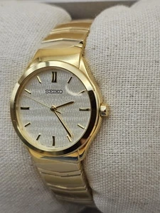 SEIKO Ladies Watch Classic Champagne Dial Gold Tone Stainless Steel SUR552P1 - Bild 1 von 5