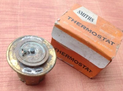 AUSTIN BIG HEALEY 100 SIX 100-6 BN1 BN2 1953-56 SMITHS BELLOWS THERMOSTAT 70oC - Image 1 of 4