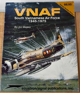 1987 Magazine VNAF South Vietnamese Air Force B26 Da Nang Skyraiders Airplanes - Picture 1 of 8