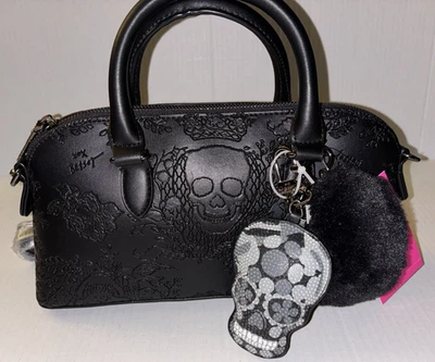 BETSEY JOHNSON Cartera Calaveras Repujado Bolso Cartera Negro XOGEMA Camuflaje Calavera Dije Foto 1 de 4