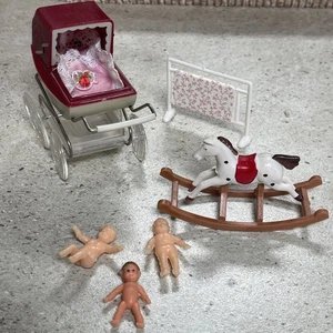 1970s Vintage Lundby Dolls House pram and covers, rocking horse,babies and rail - Picture 1 of 8
