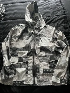 Original Use 2XL Black & Gray Paisley Print Jacke Regenmantel Windbreaker Kapuze - Bild 1 von 2