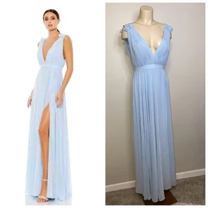 Mac DUGGAL Powder Blue Pleated Chiffon Sleeveless V-Neck - Picture 1 of 9