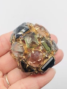 Vtg Unsigned SCHREINER Green Yellow Black Glass Crystals High Domed Pin Brooch - Picture 1 of 24