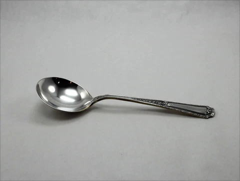 Towle Louis XIV Sterling Silver Gumbo Soup Spoon - 7" - No Monogram Cover