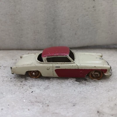 DINKY TOYS FRANCE 24 Y STUDEBAKER COMMANDER  BON ETAT SANS BOITE - Photo 1/4