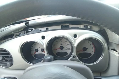 PT Cruiser 2002 equipo original velocímetro calibre grupo 77 k millas Chrysler Foto 1 de 4