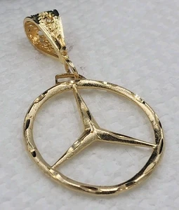 VINTAGE 14k YELLOW GOLD MERCEDES BENZ CHARM PENDANT 4.3g - Picture 1 of 11