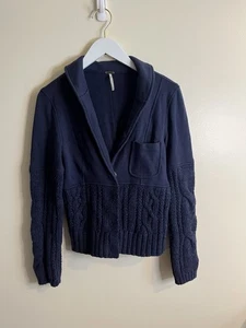 Free People Women’s Navy Blue Cable Knit Cotton Cardigan Sweater Size Small - Picture 1 of 6