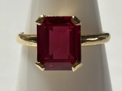 14K Yellow Gold Lab-Created Ruby Ring 2.5 Caratsin a Size 5.5 - Image 1 of 4