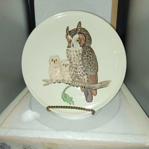 Goebel Mothers ~ Long-Eared Owl and Baby ~ 3D BAS relief ~ Retired ~ 1979 - Picture 1 of 5