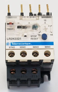 TELEMECANIQUE OVERLOAD RELAY LR2K0321 3 POLE 10/14AMP 600 VAC - Picture 1 of 4