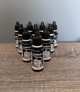 Vallejo Paints Model Color Acrylic X10 18ml Bottles Gloss Black 70.861 - Picture 1 of 2