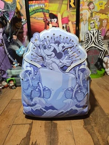 Loungefly Disney Fantasia Light Up Mini Rucksack (WDBK4315) - Bild 1 von 5