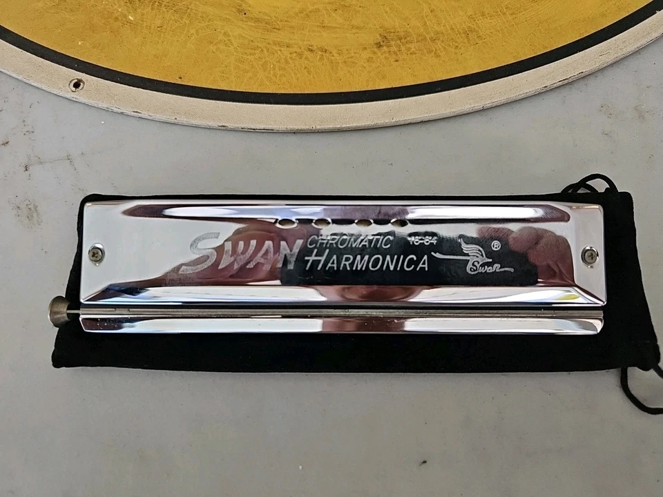 Swan 16-64 16 Holes Chromatic Harmonica & Bag - Beautiful Condition - Image 1 of 4