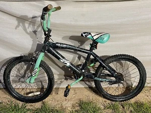 Kid Bike NEXT Green  Raceteam  surge - Picture 1 of 5