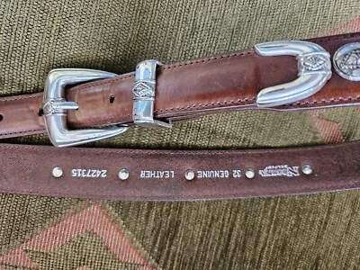Cinturón Nocona Western de Colección para Mujer 32 Cuero Borgoña Hebilla Plateada Banda Punta EE. UU.  Foto 1 de 3