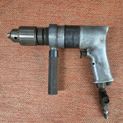 Chicago Pneumatic 1/2" Air Machinist Drill Reversible 1100 rpm Keyed Chuck - Image 1 of 4