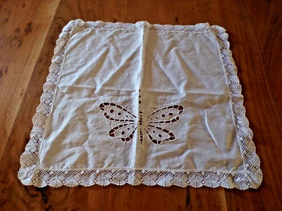 1 Ancien mouchoir de mariage de mariée linon blanc dentelle et broderie papillon - Photo 1/4