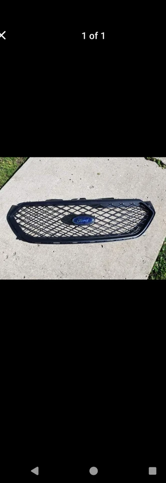 Parrilla personalizada Ford Taurus Foto 1 de 1