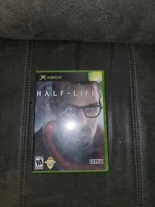 Half-Life 2 (Microsoft Xbox 360, 2005). Disc may need resurfacing. - Picture 1 of 3