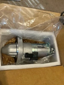 OEM Mitsuba 31200-RAA-A51 Starter for Honda Accord - Acura TSX 03-05 *NEW* - Picture 1 of 8