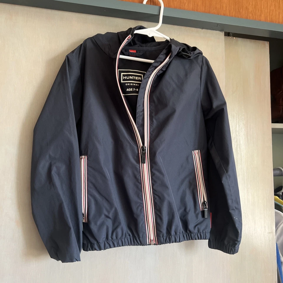 Hunter Jacket Unisex Kids 7-8 years Hooded Rain Black Full Zip Hiking Outdoors - Image 1 of 4