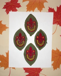 Scouts Canada Four Vintage Tenderfoot Badges. Each is slightly different - Picture 1 of 3