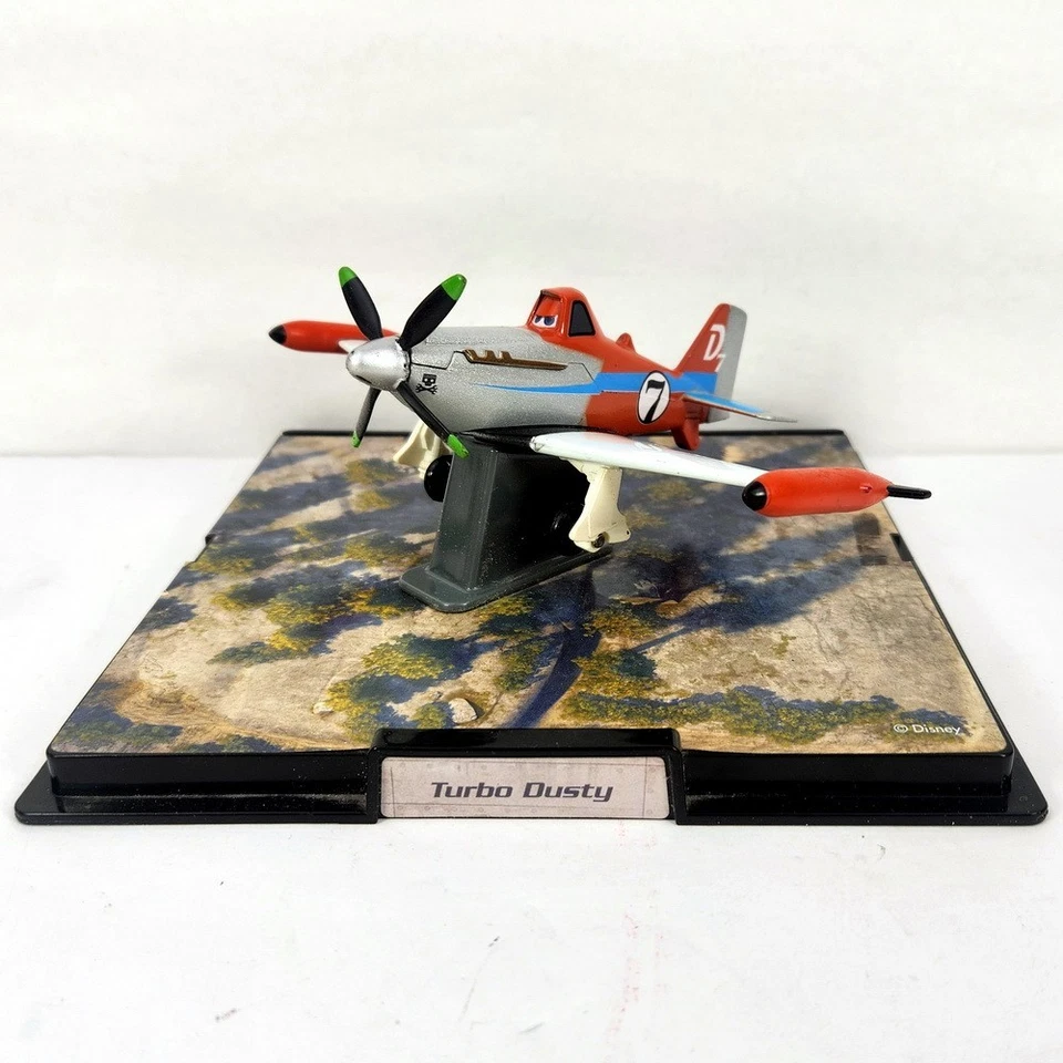Disney Pixar Planes Racing Turbo Dusty Display Stand 1:55 scale - Image 1 of 4
