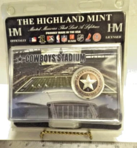 Vintage The Highland Mint NFL DALLAS COWBOYS STADIUM MEDALLION - Bild 1 von 4
