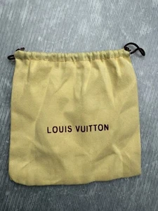 LOUIS VUITTON Sacchetto antipolvere piccolo 6,5"x6,5" - Foto 1 di 10