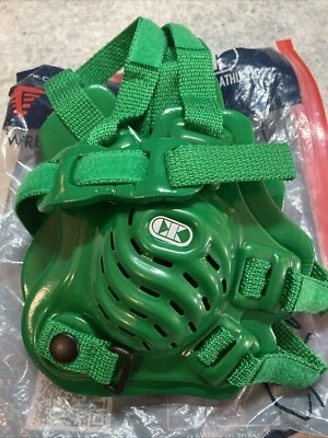 Cliff Keen Adults' Athletic F5 Tornado Headgear Green One Size, Open Box, NEW - Image 1 of 2