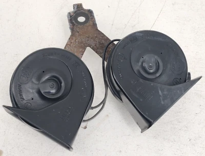 Conjunto de soporte de bocina alta/baja Ford F250 F350 F450 F550 2008-2010 OEM Foto 1 de 4