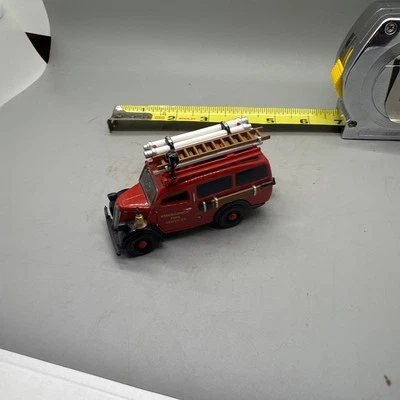 Matchbox 1950 Ford E83W Van Emergency Fire Services - Image 1 of 4