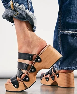 Sandalia FREE PEOPLE Virgo Switchback Zueco Deslizable - Negra Foto 1 de 4