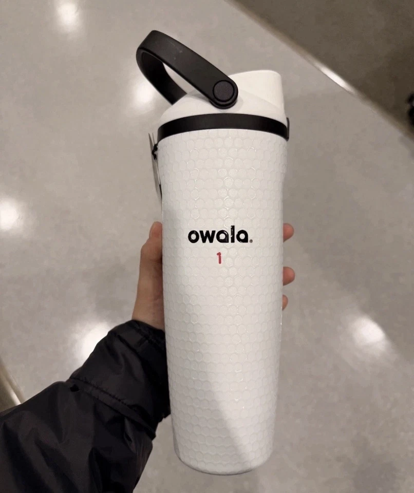 New NWT Owala Water Hazard White 30 oz. FreeSip Sway Golf Travel Tumbler In Hand