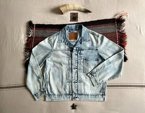Levi’s Type 1 Trucker Jacket M Denim New BNWOT Cinch Back Premium Big E Blue Vtg - Picture 1 of 19