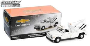 1:18 GREENLIGHT *WHITE* 1968 CHEVROLET C-30 WRECKER TOW TRUCK NIB - Picture 1 of 3