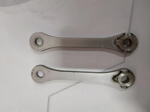 Suzuki DR 350 250 OEM varilla PALANCA DE AMORTIGUADOR acoplamiento amortiguador amortiguador 62640-14D00 - Imagen 1 de 3