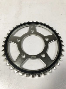 Gummiertes Kettenrad Zahnrad 38 Z 525 Teilung Benelli Tre-K 1130 BN TRK 502 752 - Picture 1 of 4