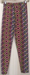 Women's Leggings Multi Colored Print By New Mix Size :One Size NWT - Picture 1 of 3