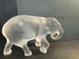 Lalique Crystal Large 10” X 7” Java Elephant MINT Condition w/Box & Base Pads - Picture 1 of 21