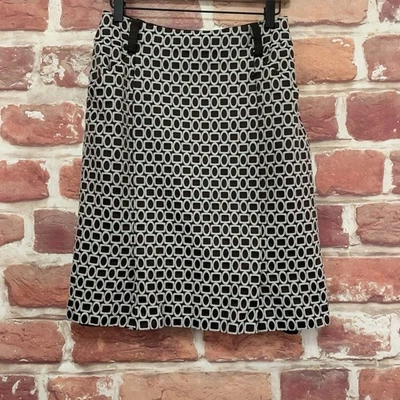 Saia Escada Laurel Feminina 38 UE Marrom Branco Abstrato Jacquard Trabalho de Carreira - Imagem 1 de 4