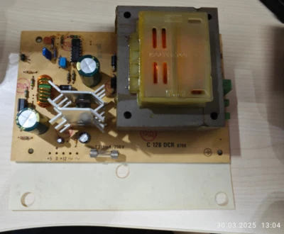 Commodore 128 DCR internes Netzteil - Bild 1 von 2