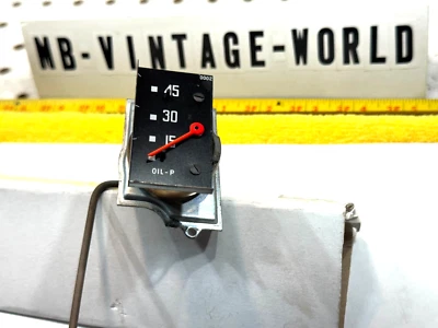 Genuine Mercedes 59-68 W112,W111,W110 Sedans 4D VDO Oil pressure 1 Gauge only - Image 1 of 4
