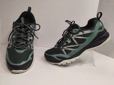 Womens Merrell Outdoor Hiking Shoes Size 8 Green, Great Tread Cushioned - Image 1 of 4