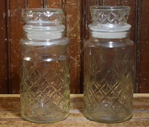 PLANTERS MR. PEANUTS DIAMOND CUT GLASS STORAGE JAR PAIR VINTAGE 1980s RETRO COOL - Picture 1 of 24